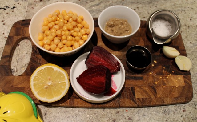 Hráefni í rauðrófuhummus