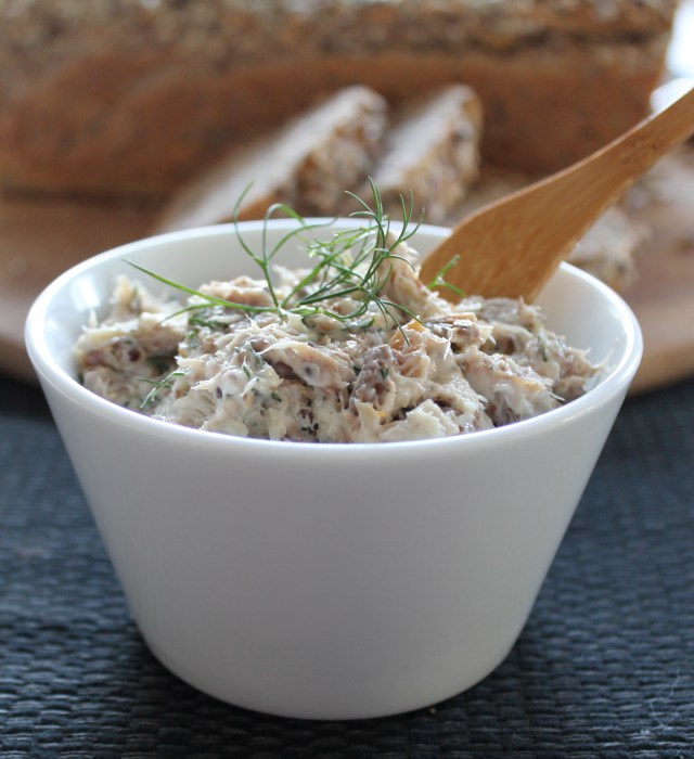 Heitreykt makril paté